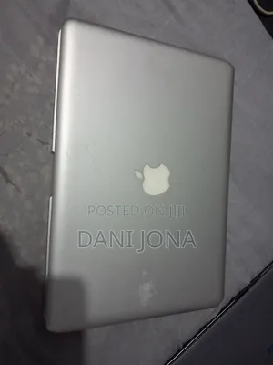 Laptop Apple MacBook Pro 4GB Intel Core 2 Duo HDD 500GB