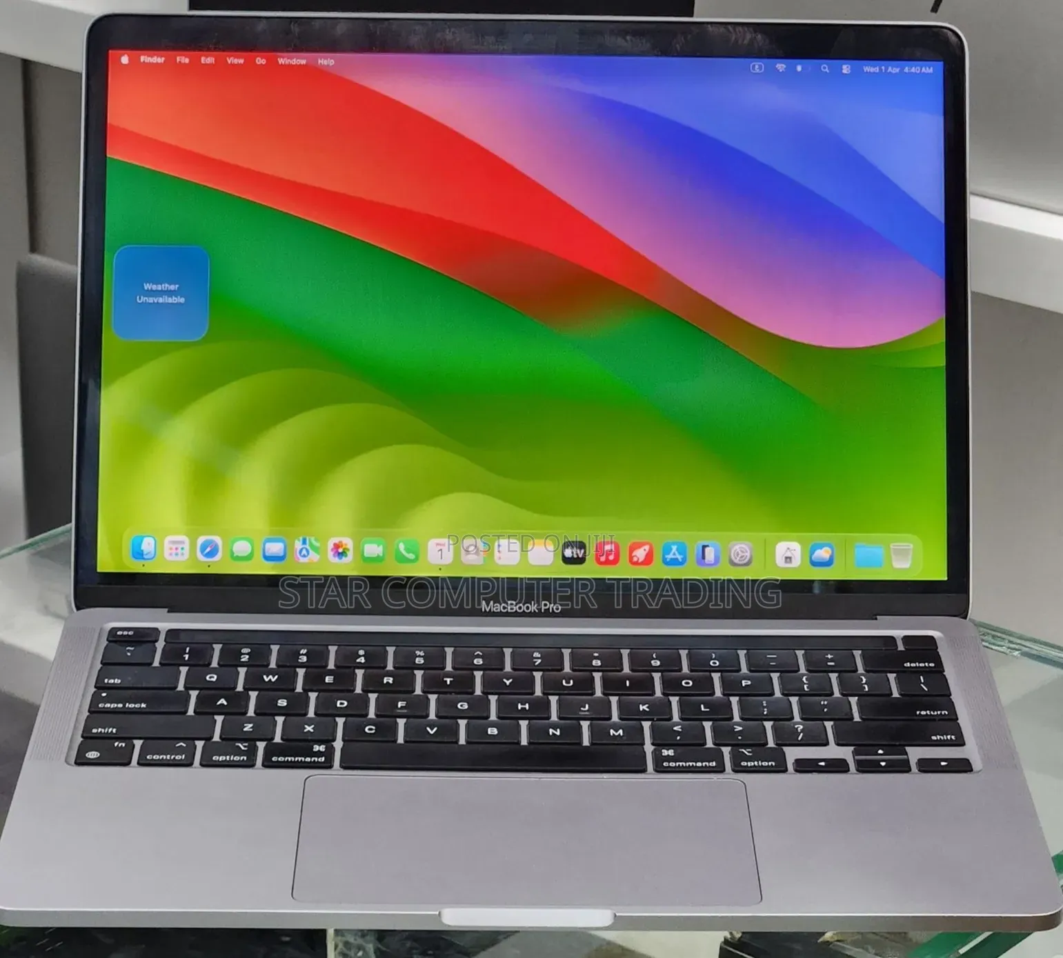 New Laptop Apple MacBook Pro M1 16GB Apple M1 Pro SSD 256GB