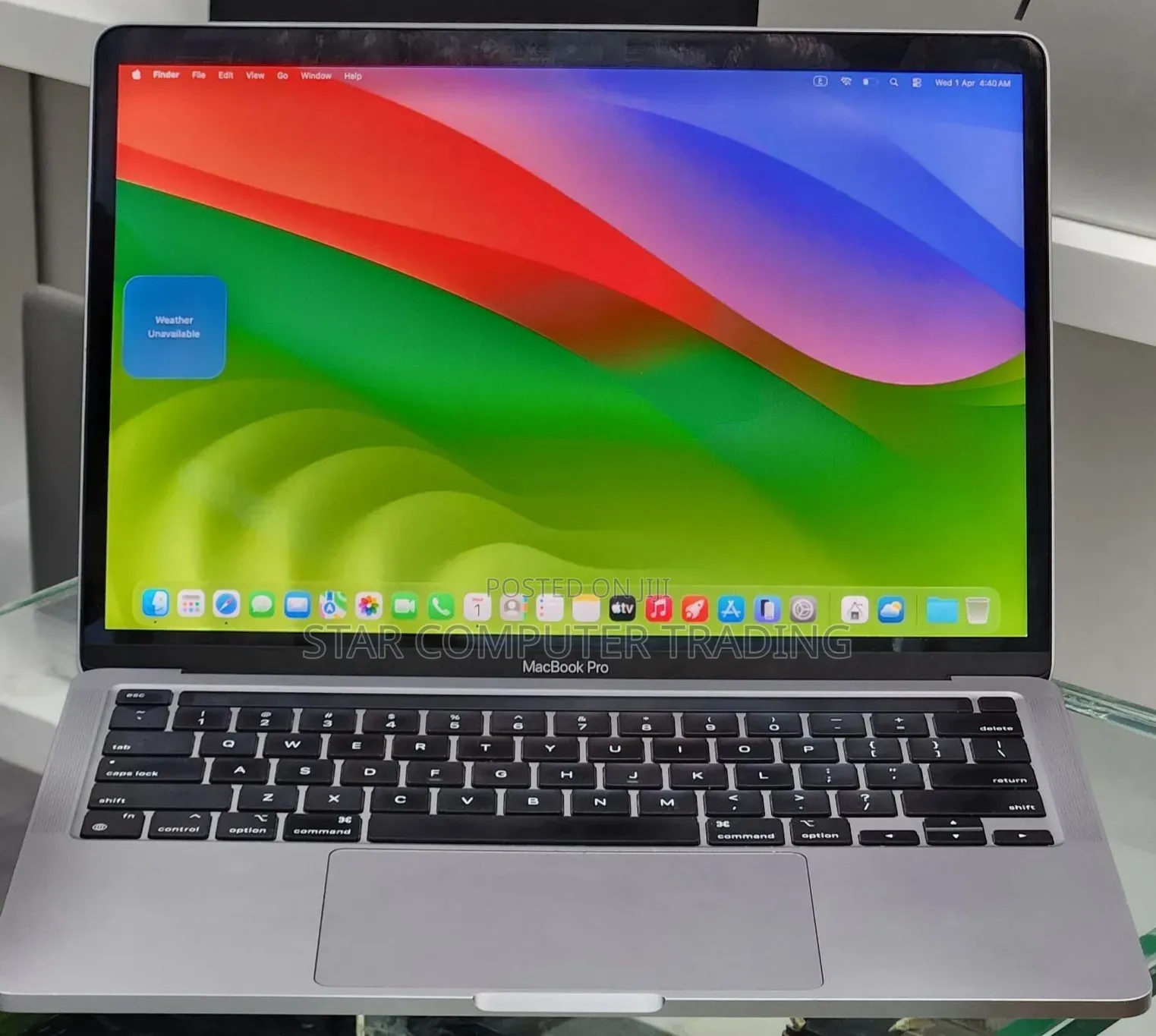 New Laptop Apple MacBook Pro M1 16GB Apple M1 Pro SSD 256GB
