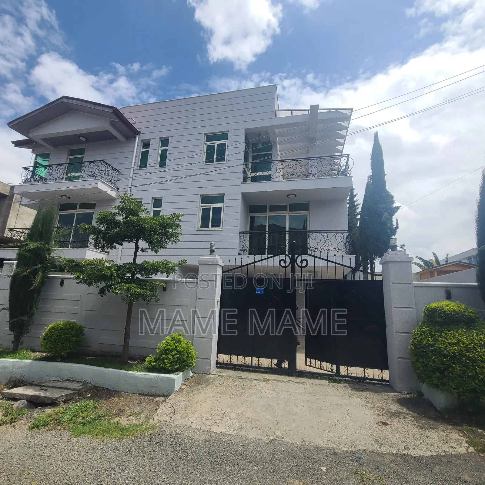 7bdrm House in Addis Abeba, Bole for rent
