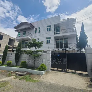 7bdrm House in Addis Abeba, Bole for rent