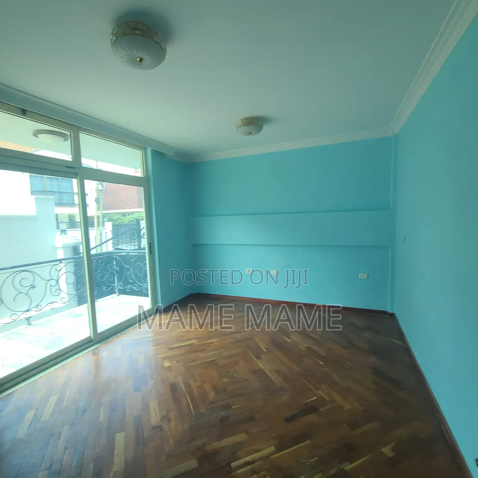 7bdrm House in Addis Abeba, Bole for rent