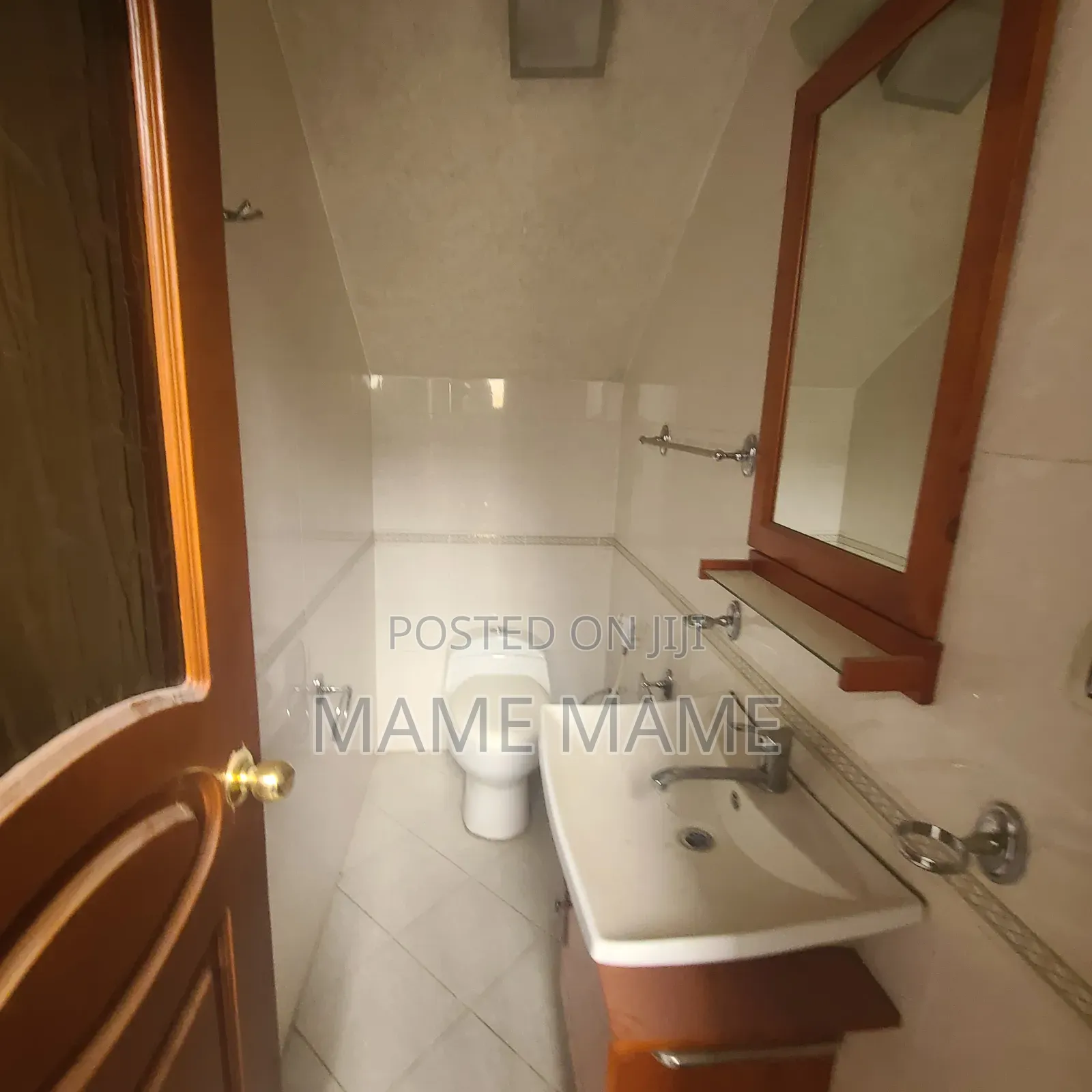 5bdrm House in Addis Abeba, Bole for rent