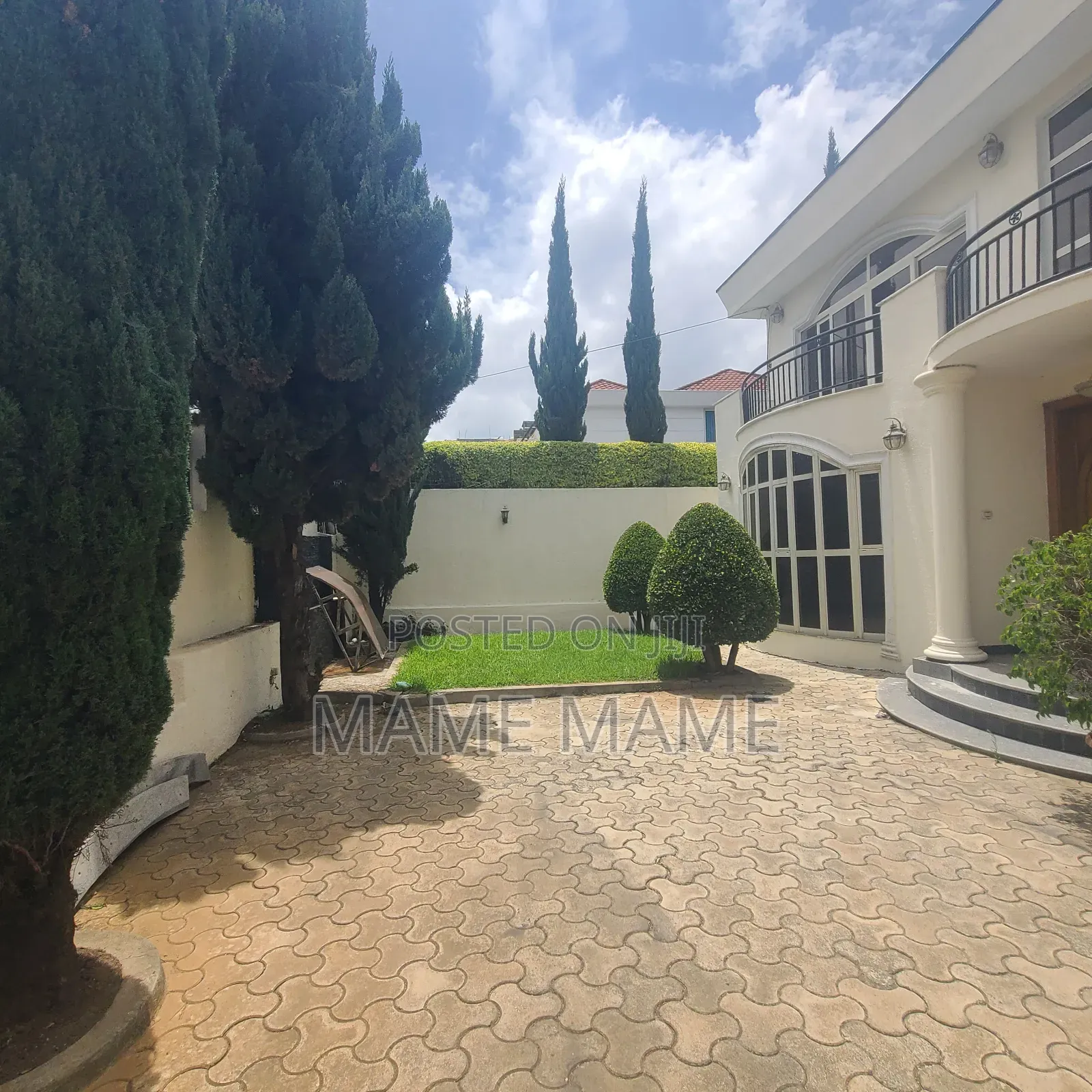 5bdrm House in Addis Abeba, Bole for rent