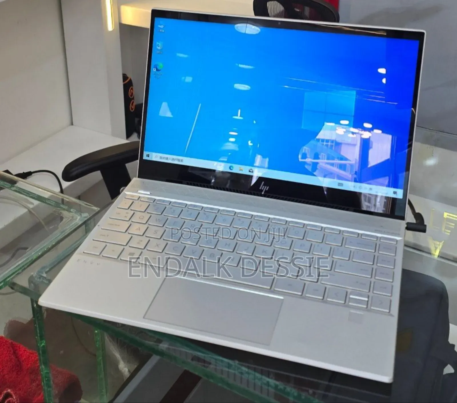 New Laptop HP Envy 13 8GB Intel Core i5 SSD 512GB