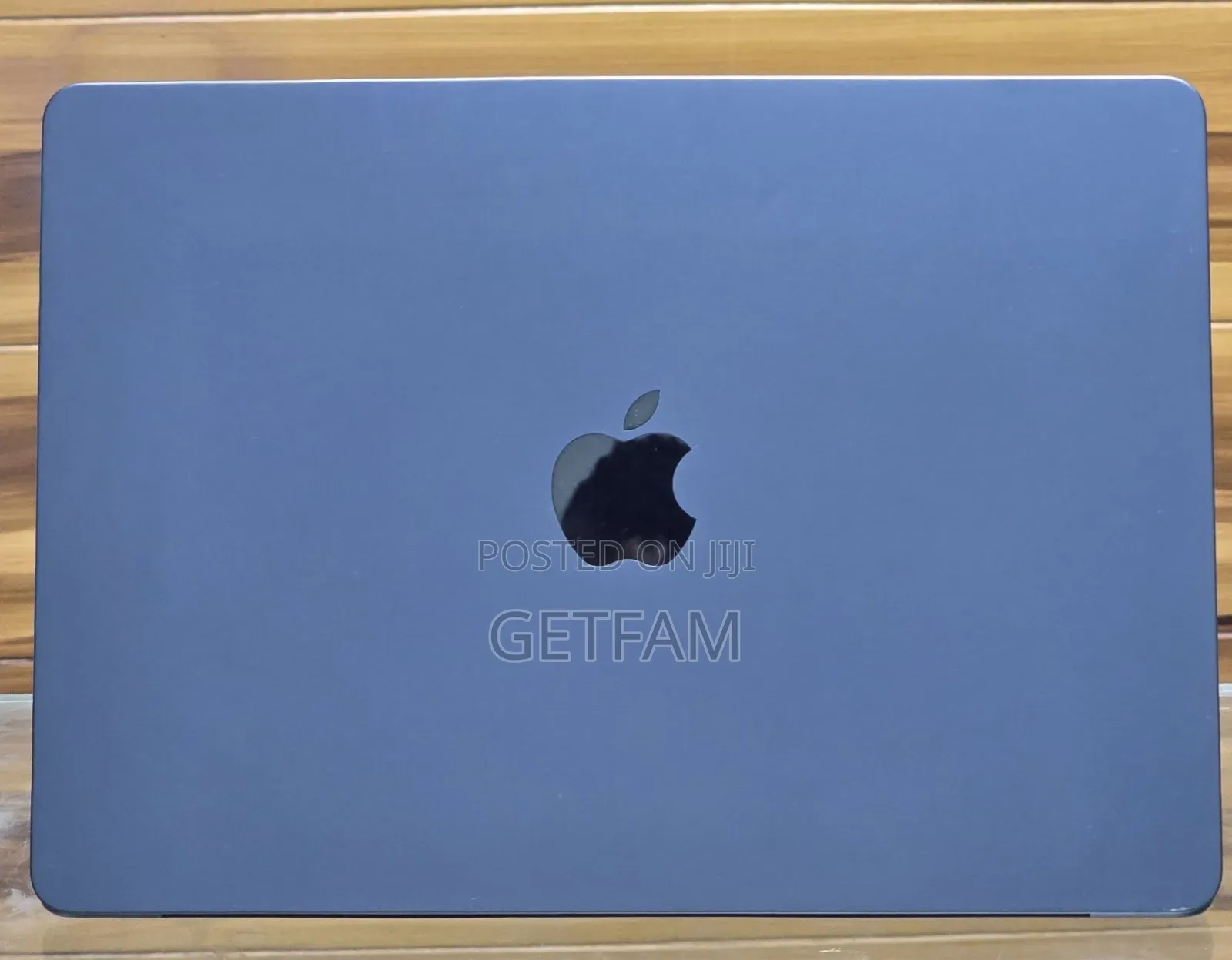 New Laptop Apple MacBook Air 2015 16GB Apple M4 SSD 256GB