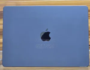 New Laptop Apple MacBook Air 2015 16GB Apple M4 SSD 256GB
