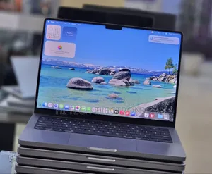 New Laptop Apple MacBook Pro M1 32GB Apple M1 Pro SSD 512GB