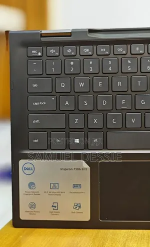 New Laptop Dell Inspiron 7306 16GB Intel Core i7 SSD 512GB