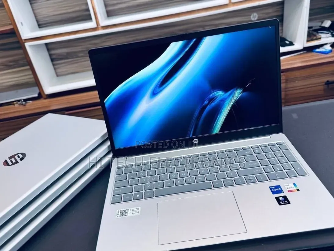 New Laptop HP Stream Notebook 16GB Intel Core i5 SSD 1T