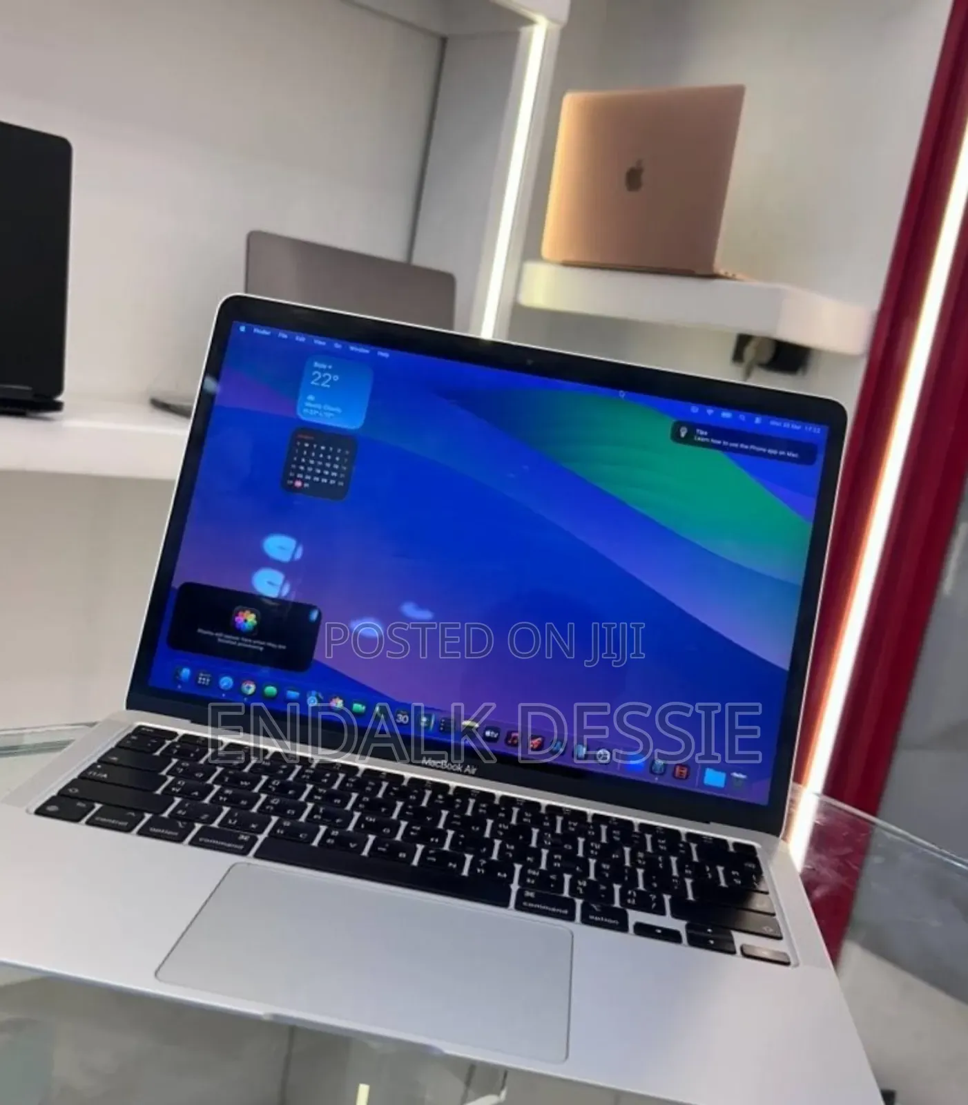 New Laptop Apple MacBook Air 2020 M1 8GB Apple M1 SSD 256GB