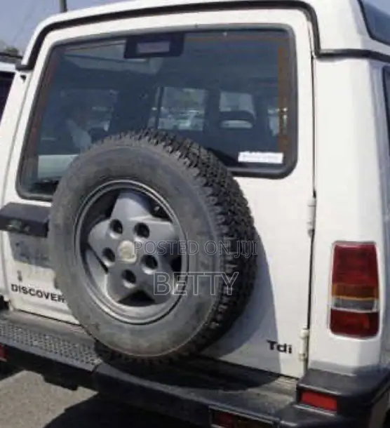 Land Rover Discovery Base AWD 1995 White