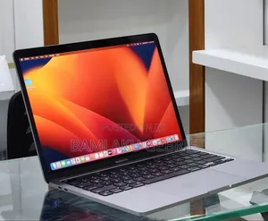 New Laptop Apple MacBook Pro 2022 M2 8GB Apple M2 SSD 256GB
