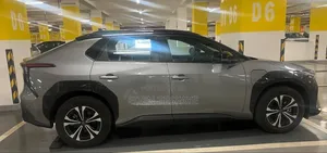 New Toyota bZ4X 71.4 kWh AWD 2023 Gray