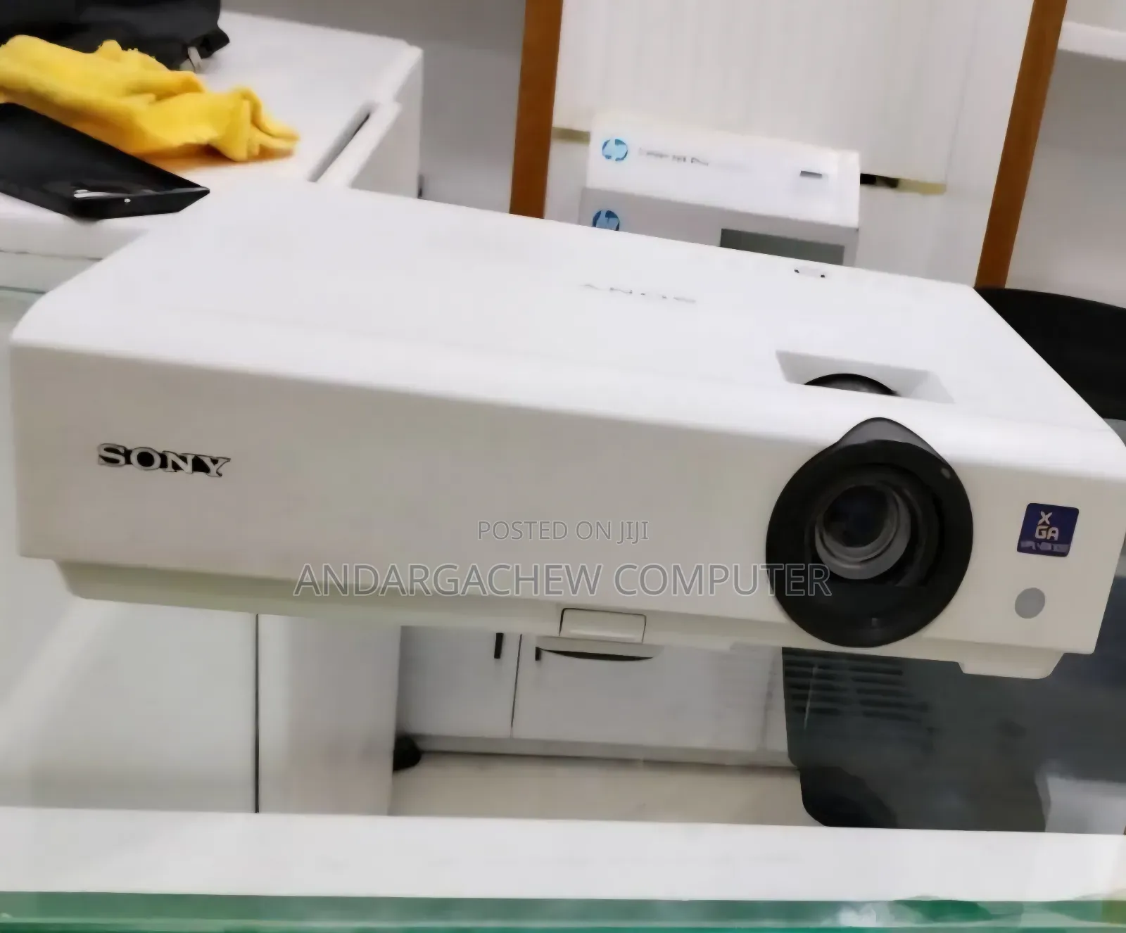 Sony VPL Dx100 Projector