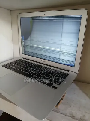 Laptop Apple MacBook Air 2017 8GB Intel Core i7 SSD 256GB