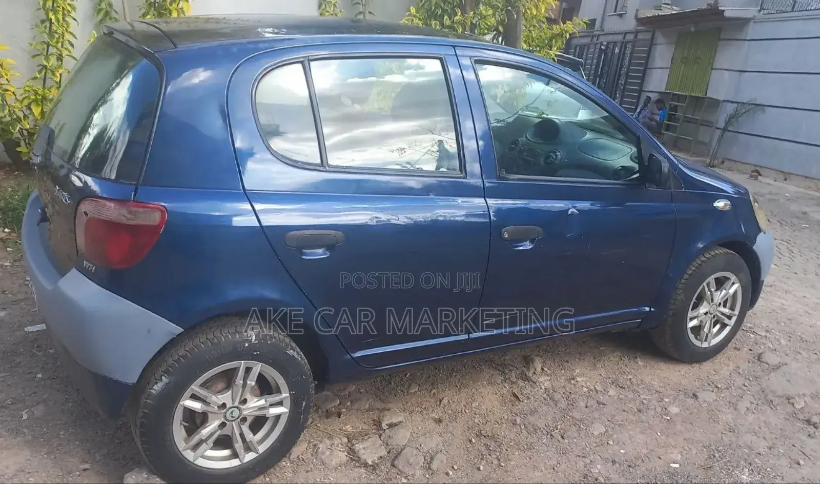Toyota Vitz 1999 Blue