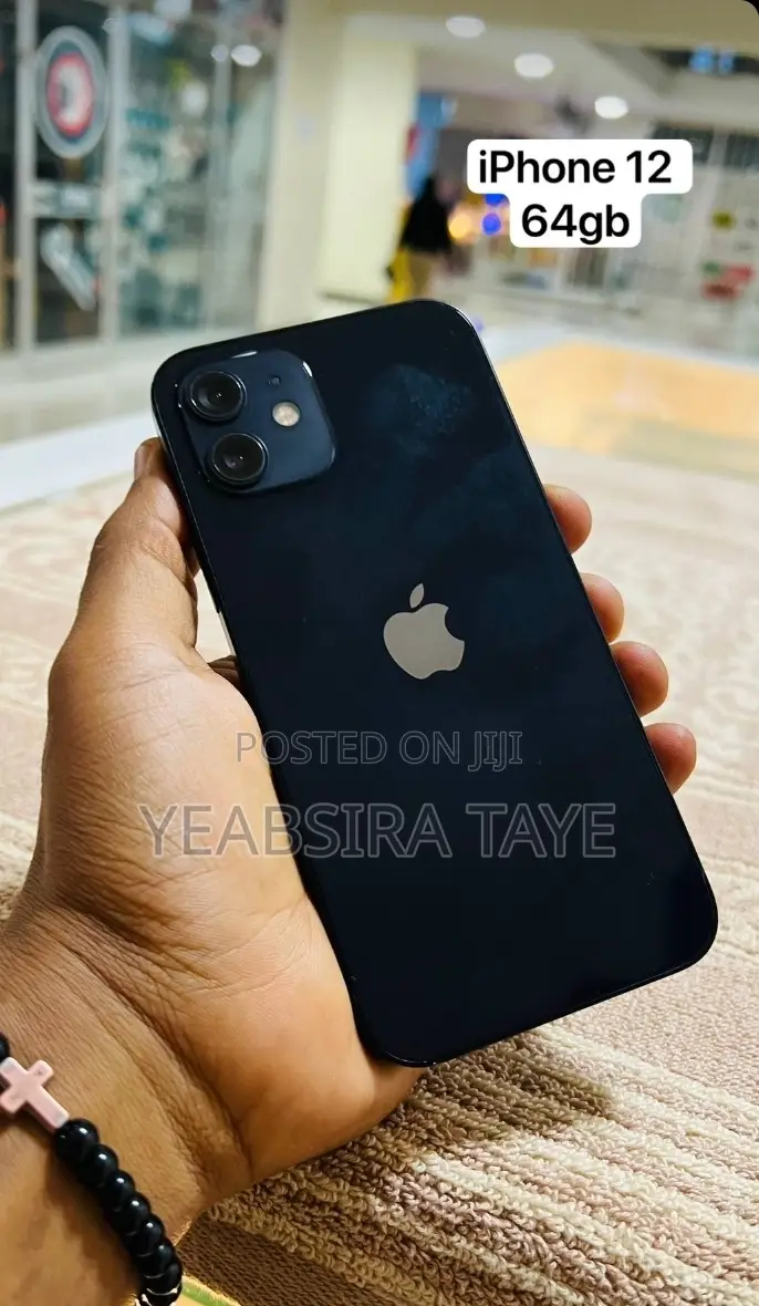 Apple iPhone 12 64 GB Black