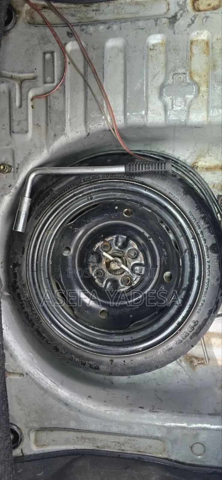 Toyota Vitz 2004 Silver