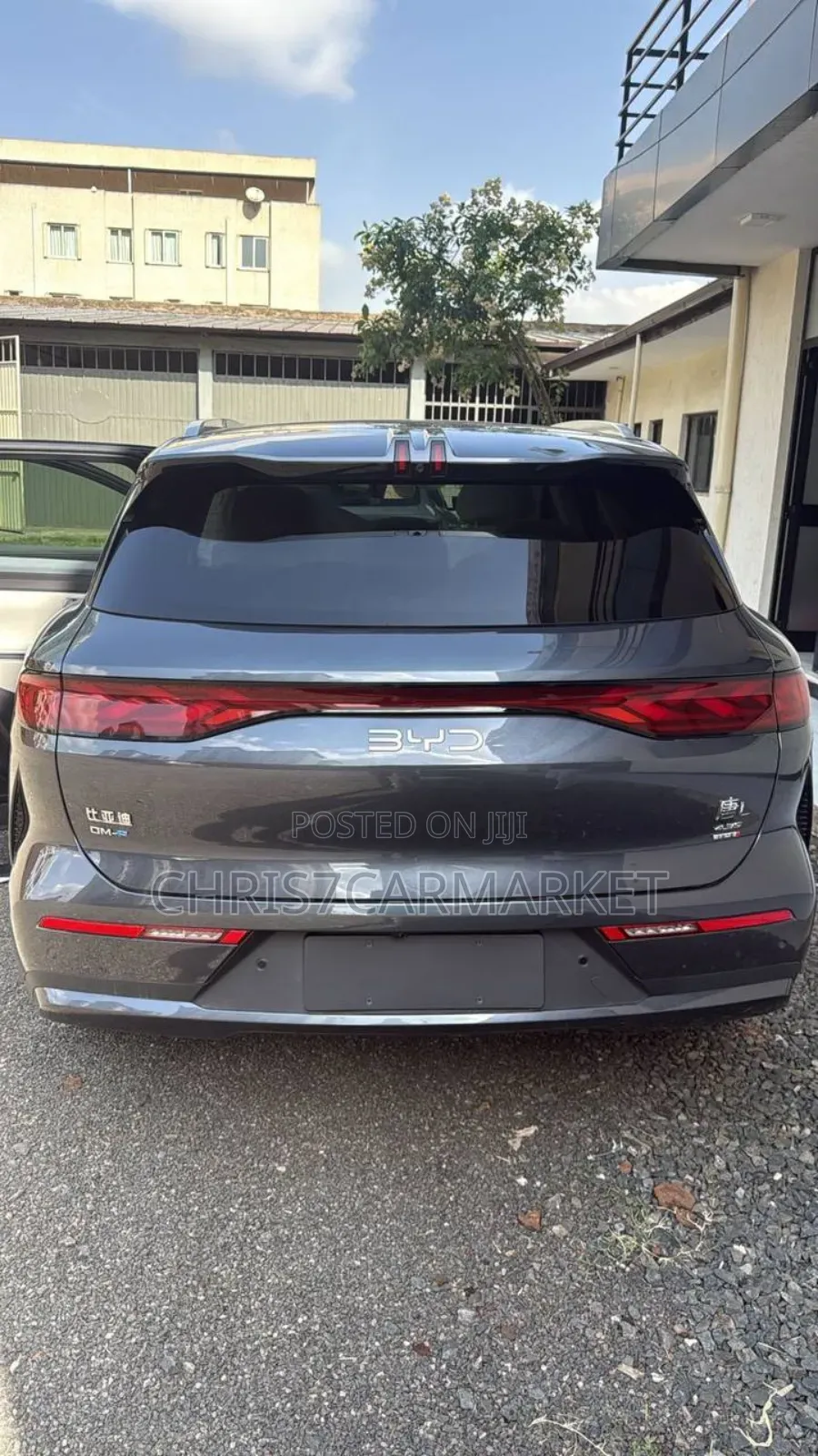New BYD Tang DM-i 2025 Gray