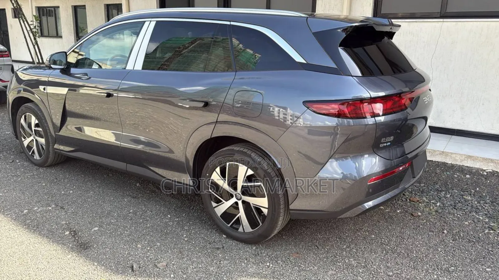 New BYD Tang DM-i 2025 Gray