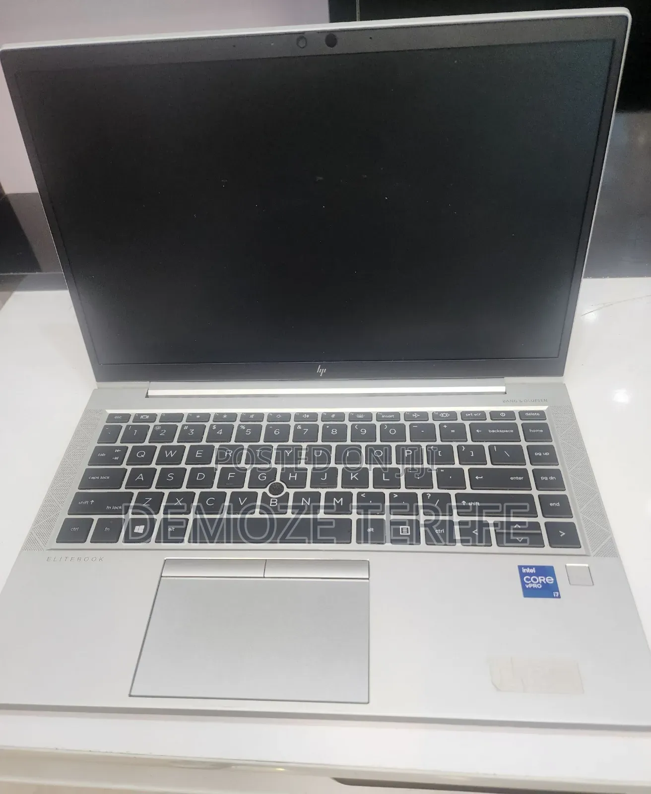 New Laptop HP EliteBook 840 G8 16GB Intel Core i7 SSD 512GB