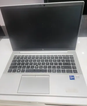 New Laptop HP EliteBook 840 G8 16GB Intel Core i7 SSD 512GB