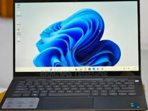 New Laptop Dell Latitude 7300 16GB Intel Core Ultra 7 SSD 512GB