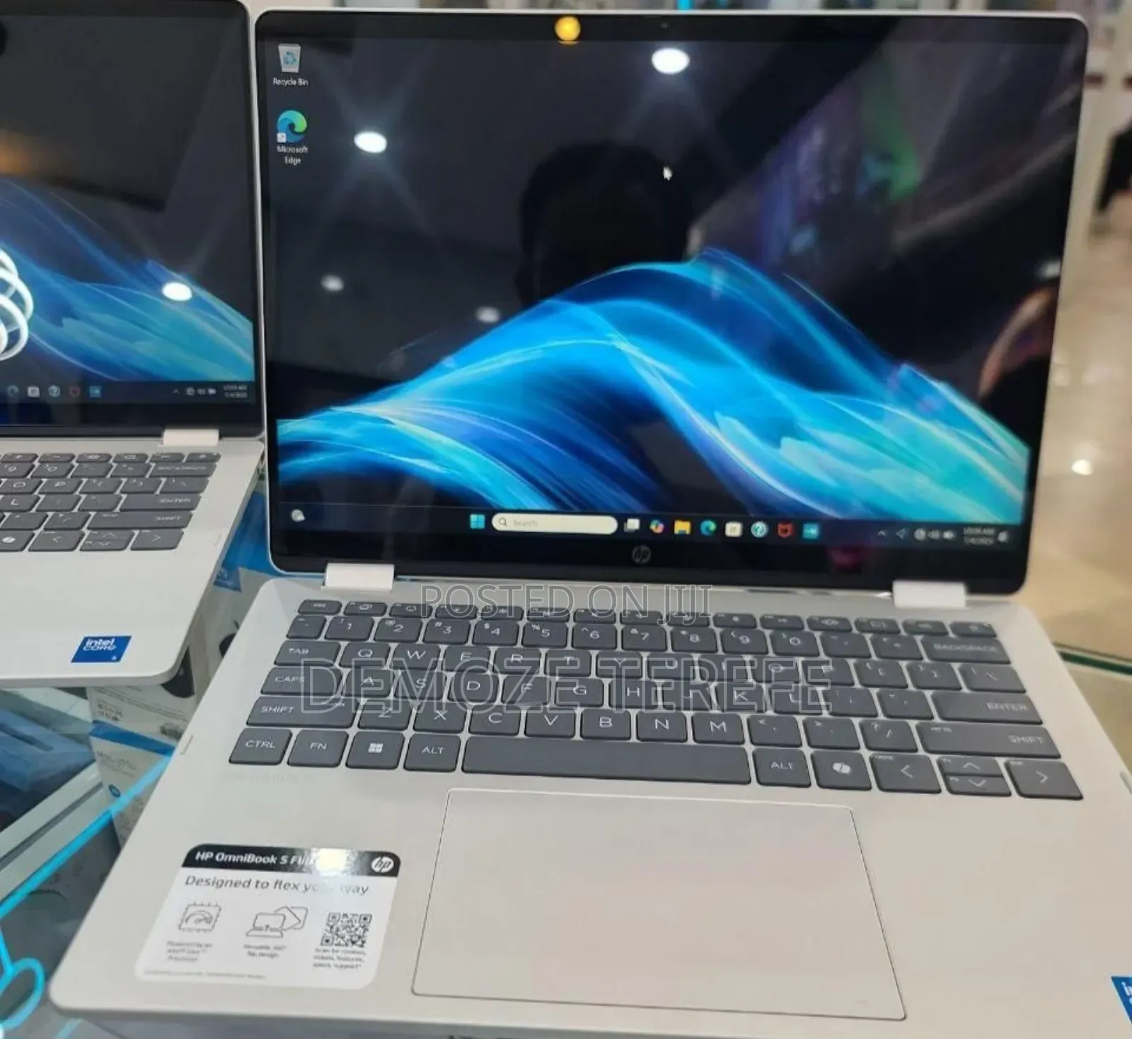 New Laptop HP OmniBook 5 Flip 16GB Intel Core 7 SSD 512GB