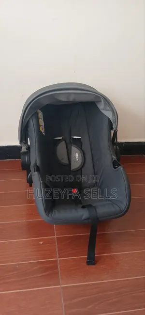 Infant Car Seat Carrier — Britax Römer