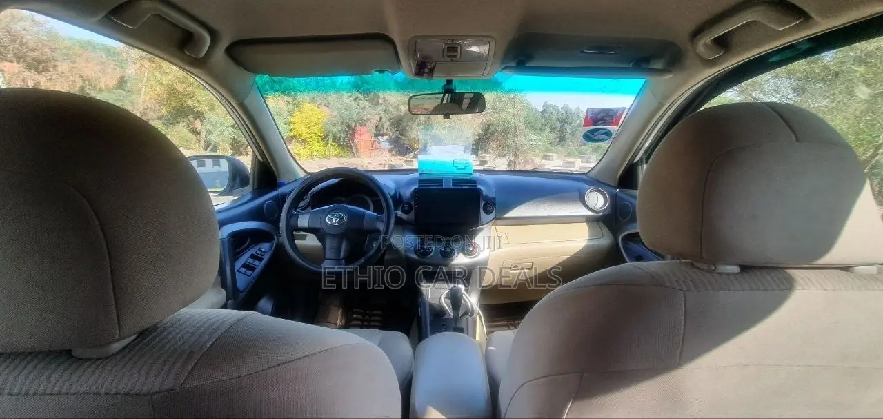 Toyota RAV4 2014 White