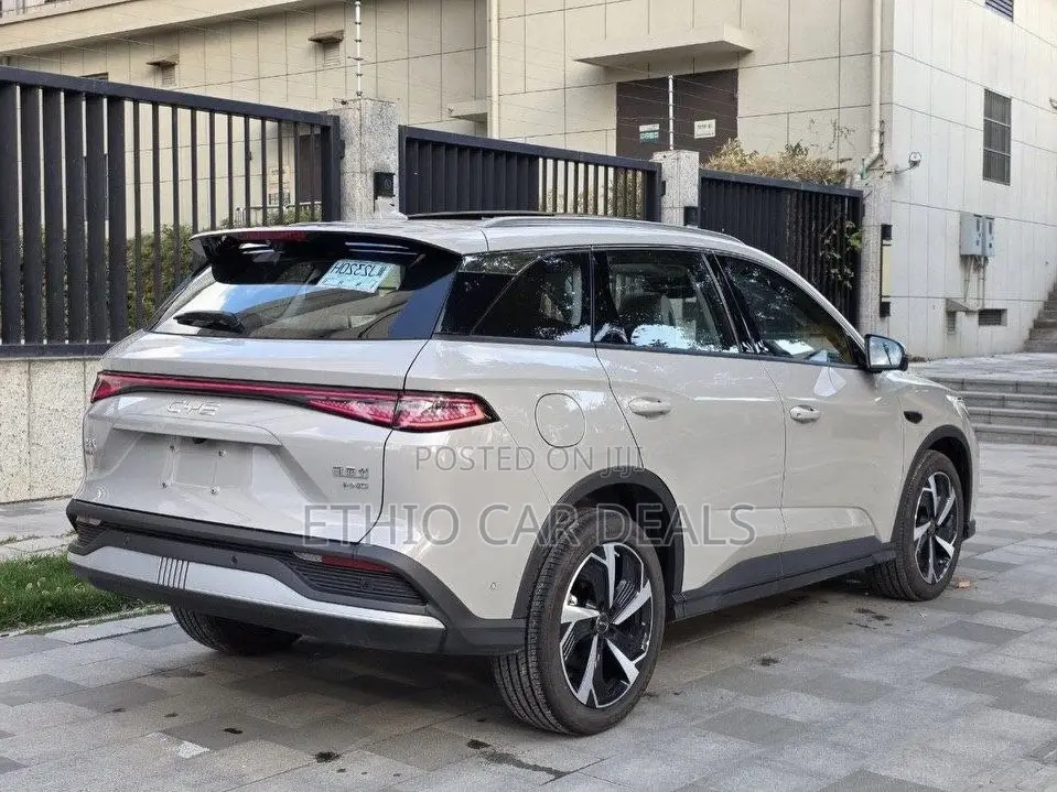 New BYD Sealion 06 DM-i 2025 Silver