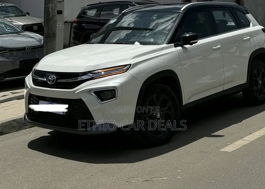 Toyota Urban Cruiser 2024 White