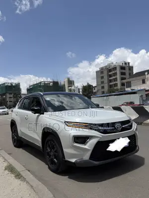 Toyota Urban Cruiser 2024 White
