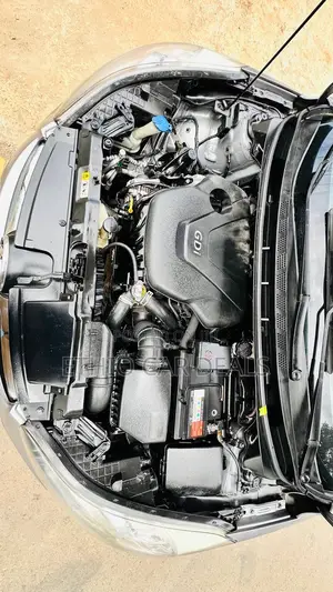 Hyundai Avante 2012 Gray