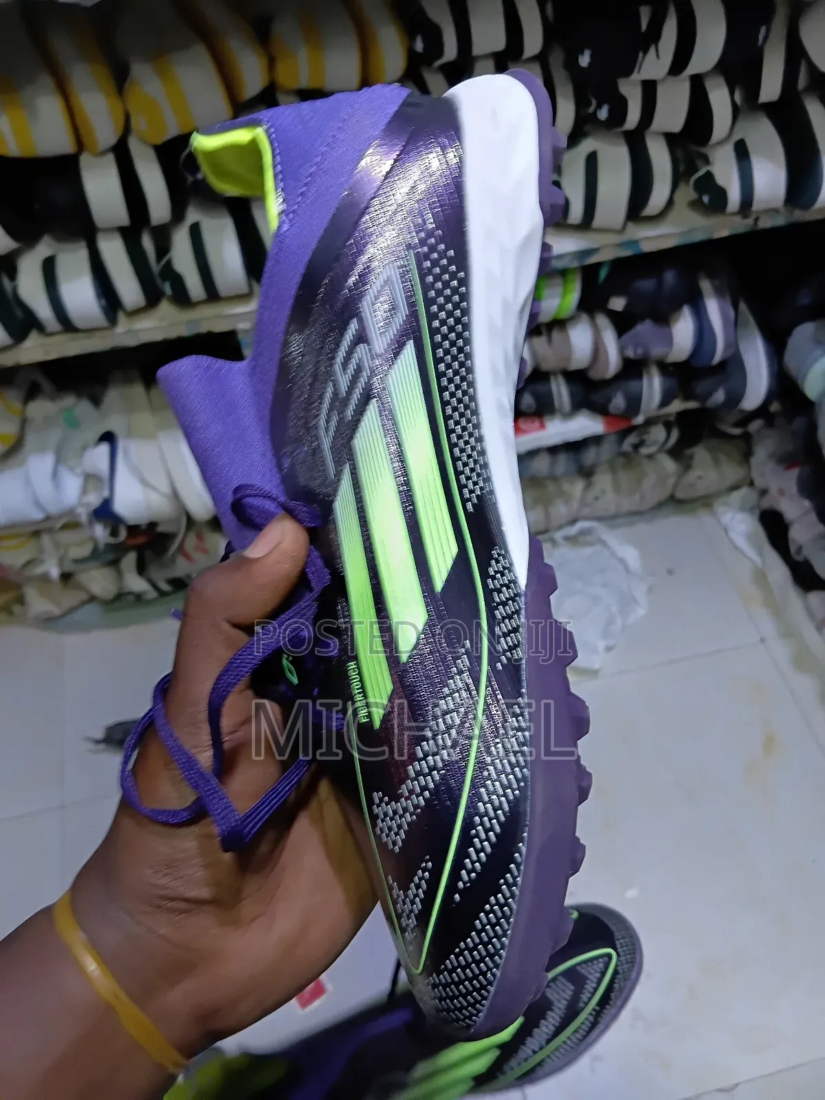 Man's Sports Shoes