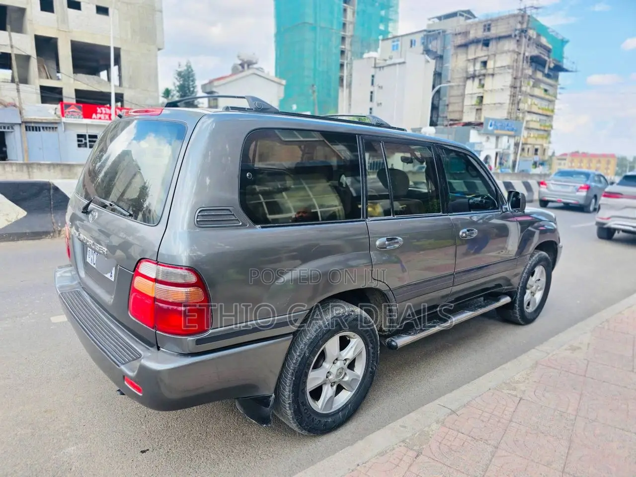Toyota Land Cruiser 2002 Black