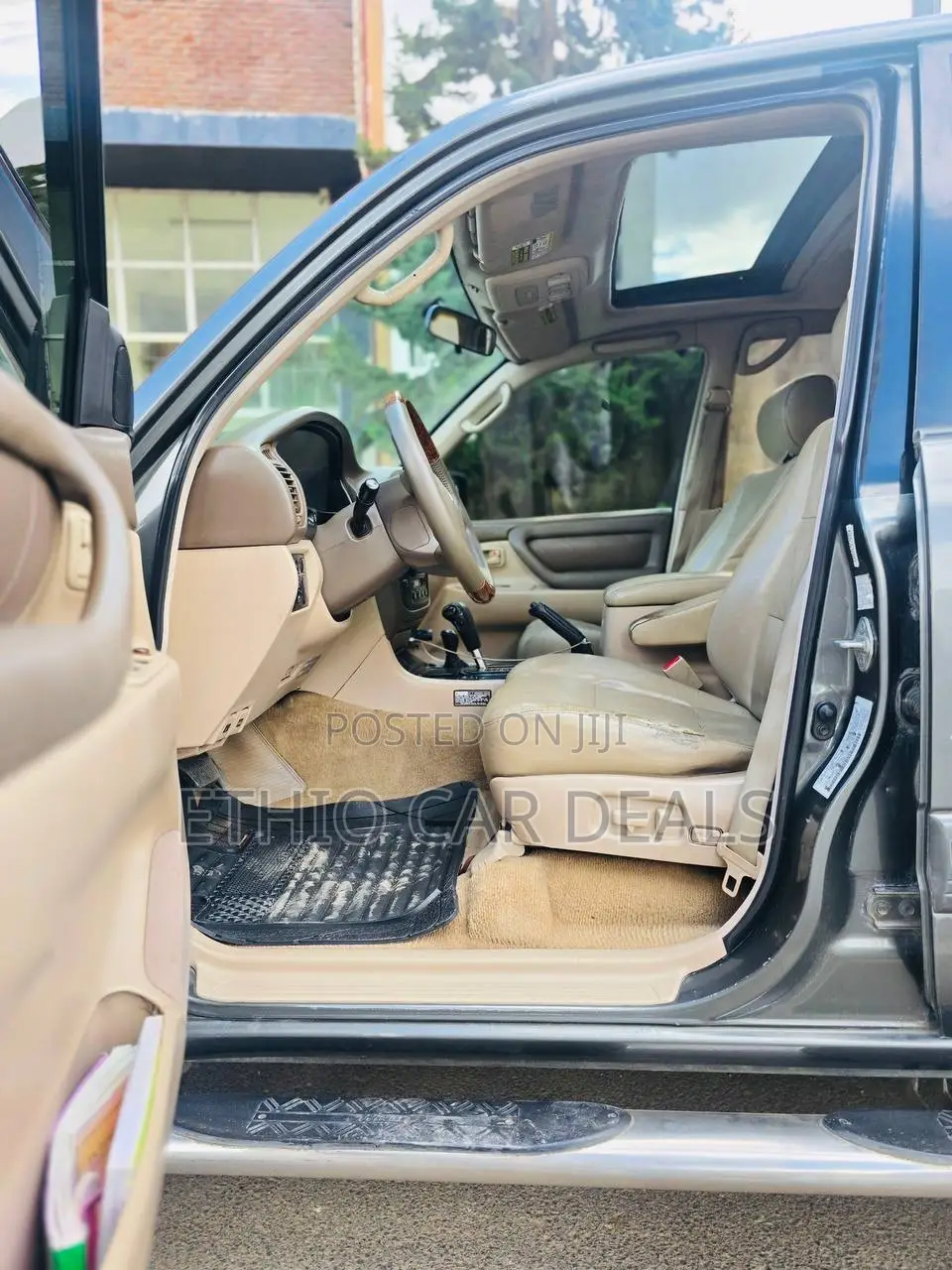 Toyota Land Cruiser 2002 Black