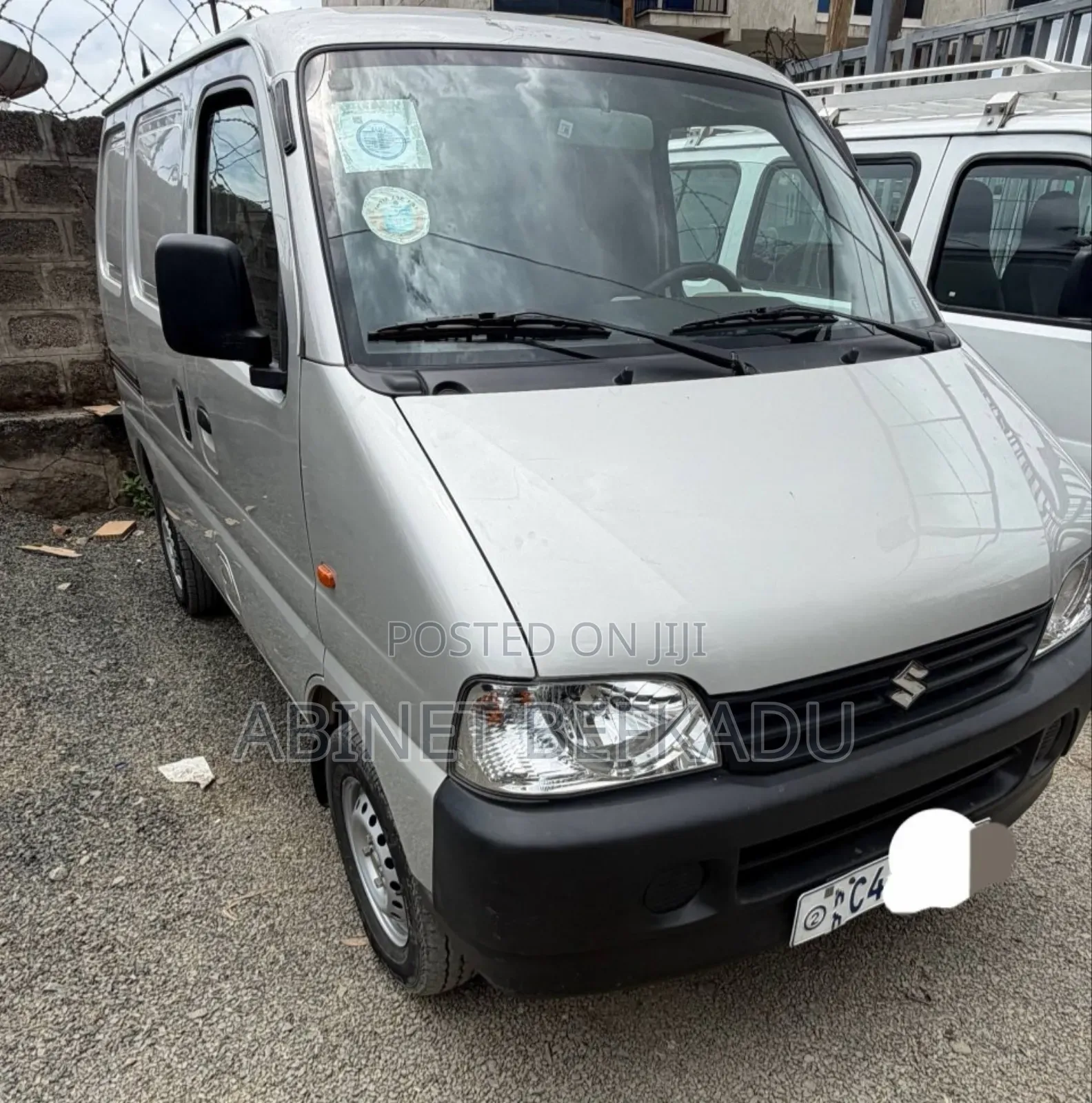 Suzuki Eeco 2023 Silver