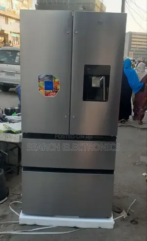 Nice 650 Model Rifrigerator