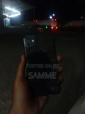 Apple iPhone 11 128 GB Black