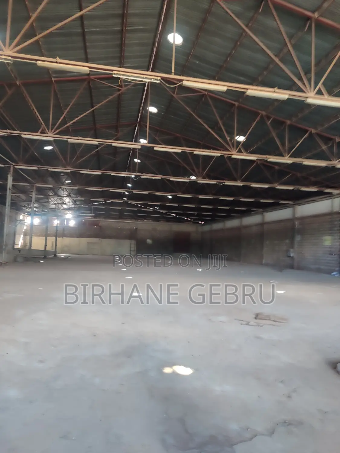 Ware House Rent for Fabric and Other