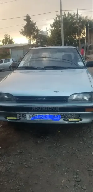 Toyota Corolla Sedan 1990 Blue