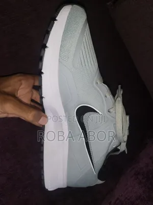 Nike Zoom Tempus