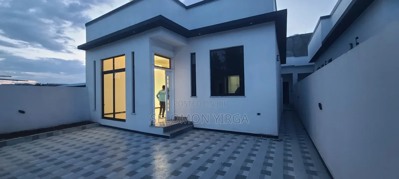 3bdrm Villa in Adis Ababa, Bole for sale