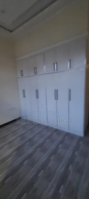3bdrm Villa in Adis Ababa, Bole for sale