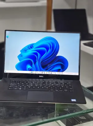 New Laptop Dell Precision 5530 16GB Intel Core i7 SSD 512GB