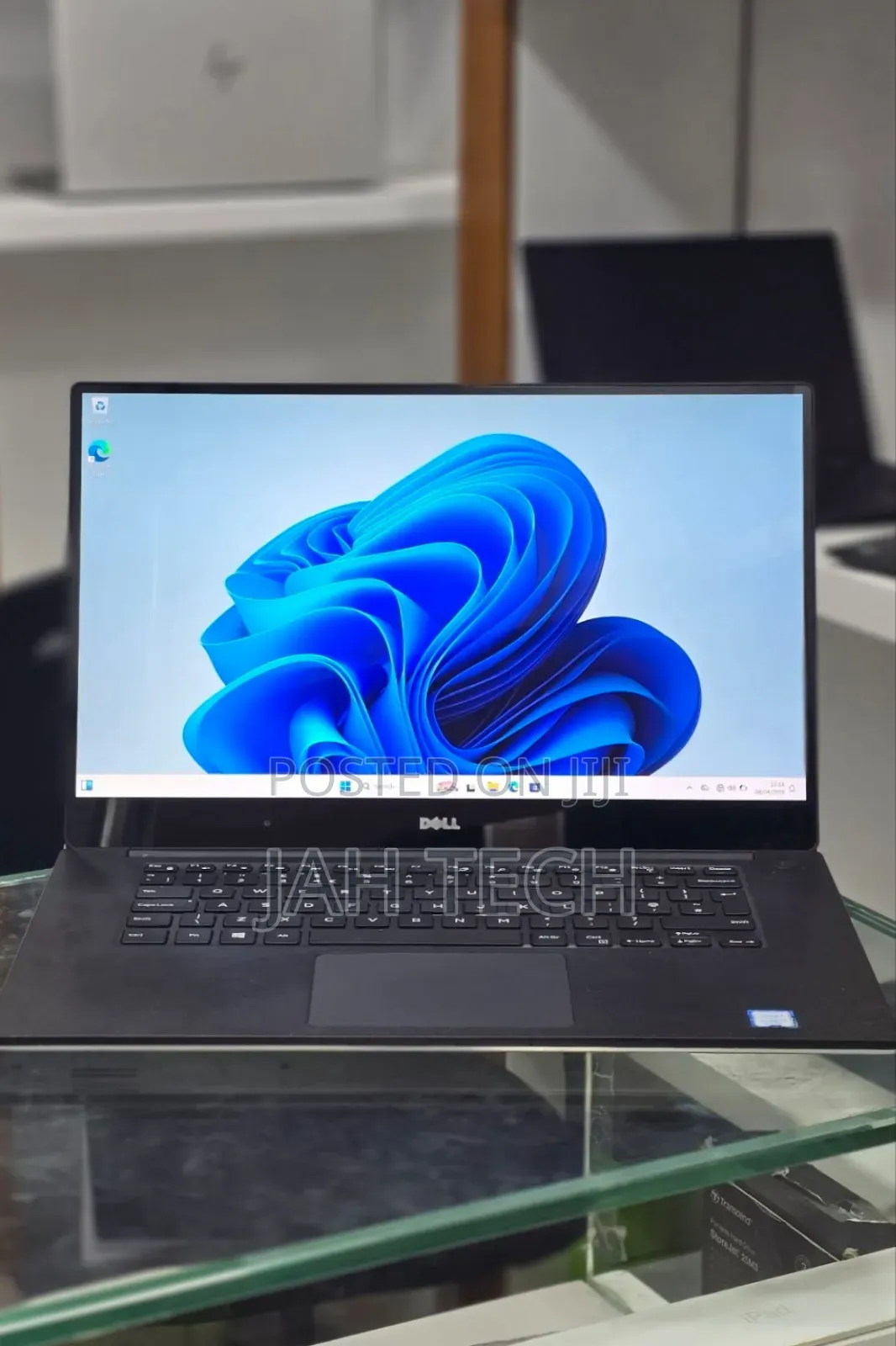 New Laptop Dell Precision 5530 16GB Intel Core i7 SSD 512GB