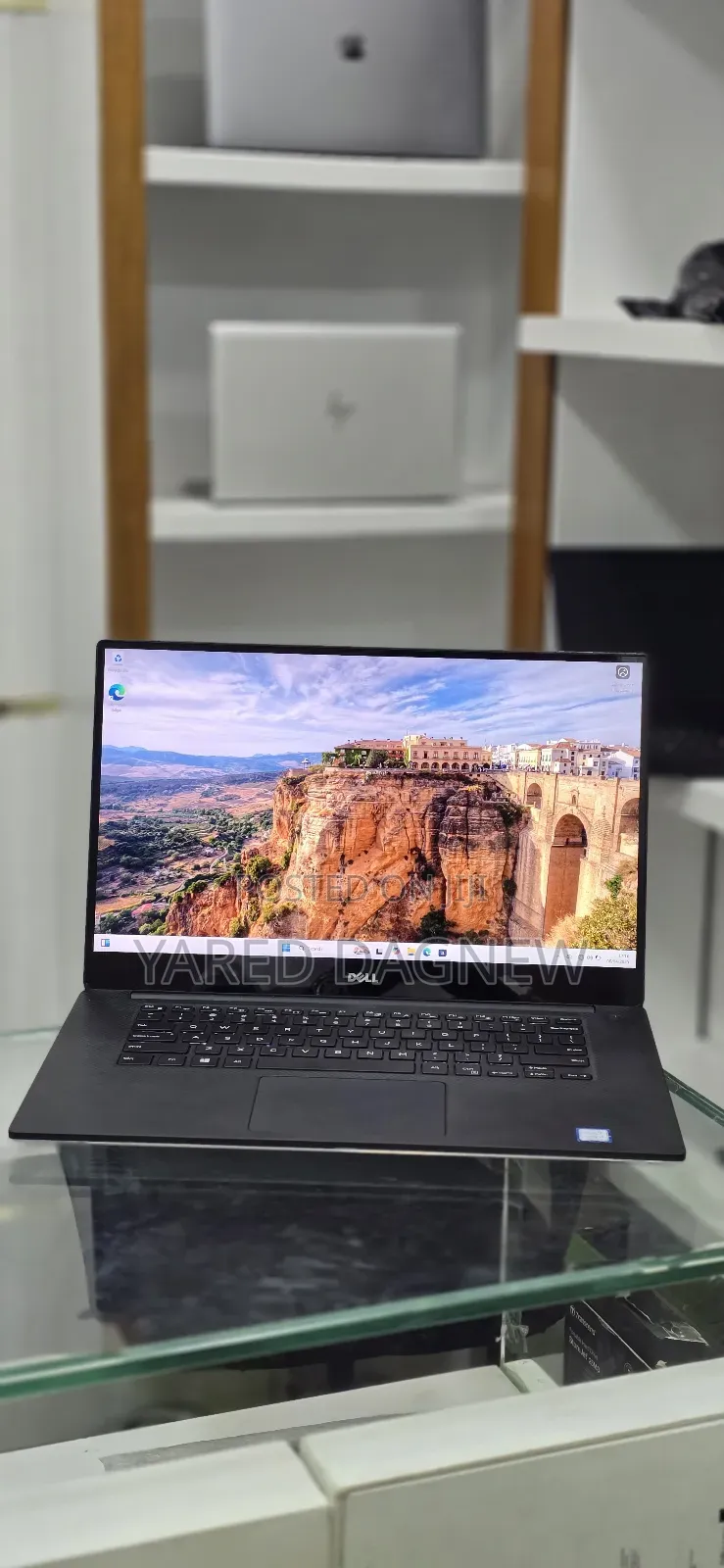 New Laptop Dell Precision 15 5520 16GB Intel Core i7 SSD 512GB