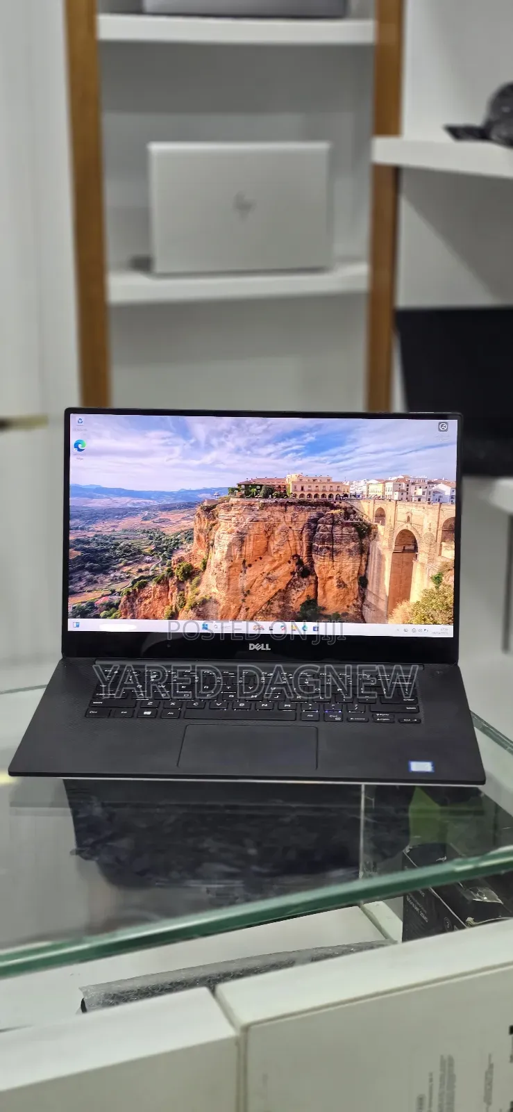 New Laptop Dell Precision 15 5520 16GB Intel Core i7 SSD 512GB